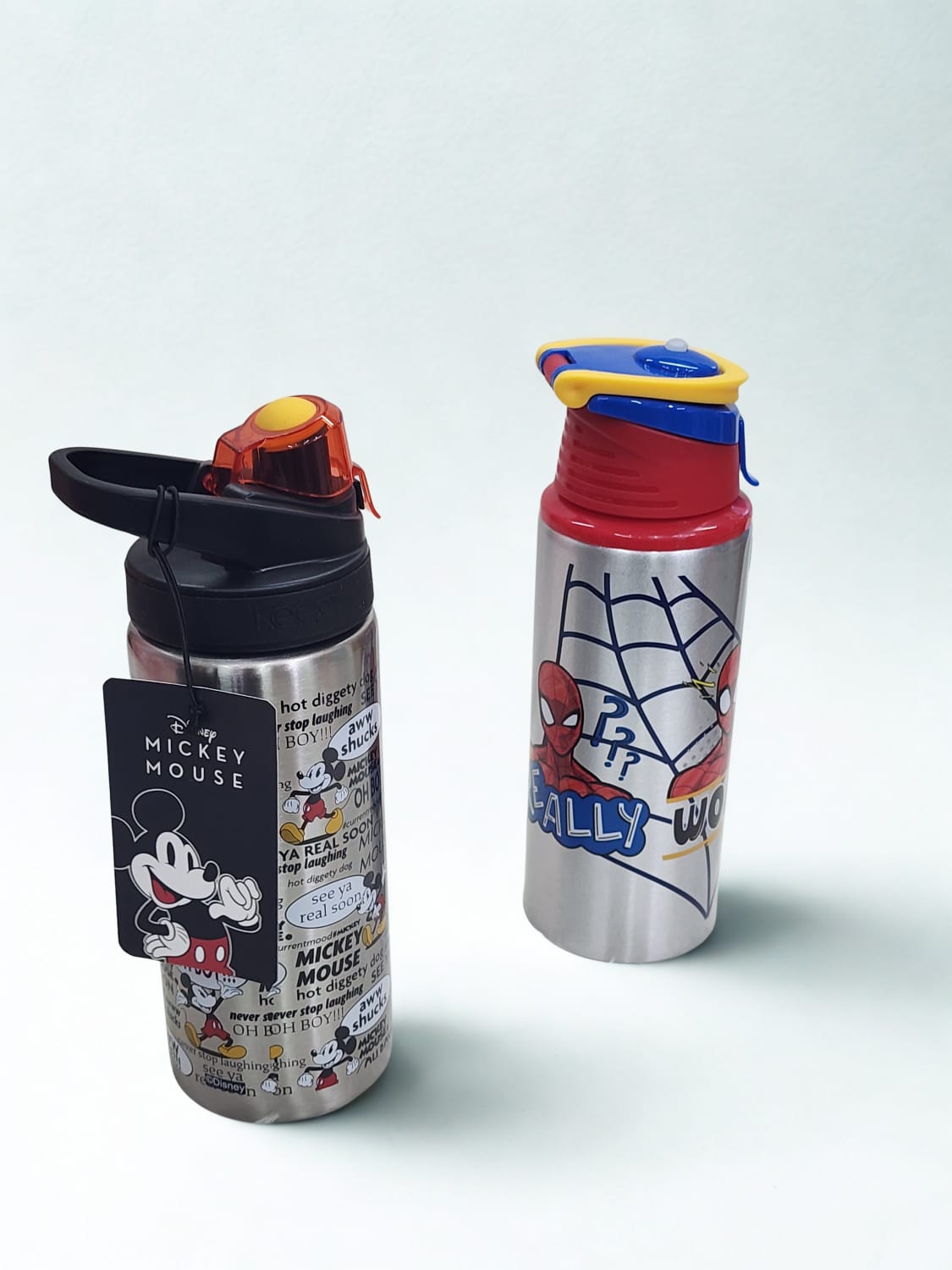 Botellas Mickey & Spiderman